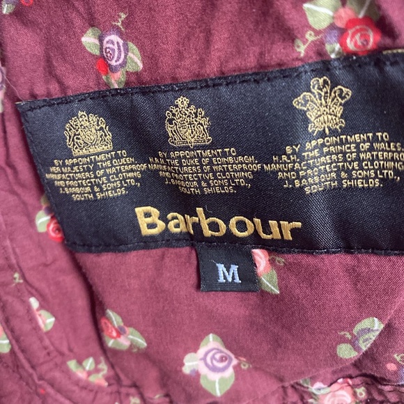 Girls Barbour Brand, Quilted Jacket “M” - Picture 6 of 9